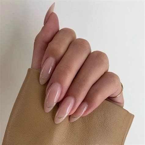 20 estilos y colores de uñas para morenas